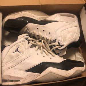 Jordan’s men’s size 10